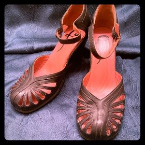 John Fluevog Friends “Lulu”